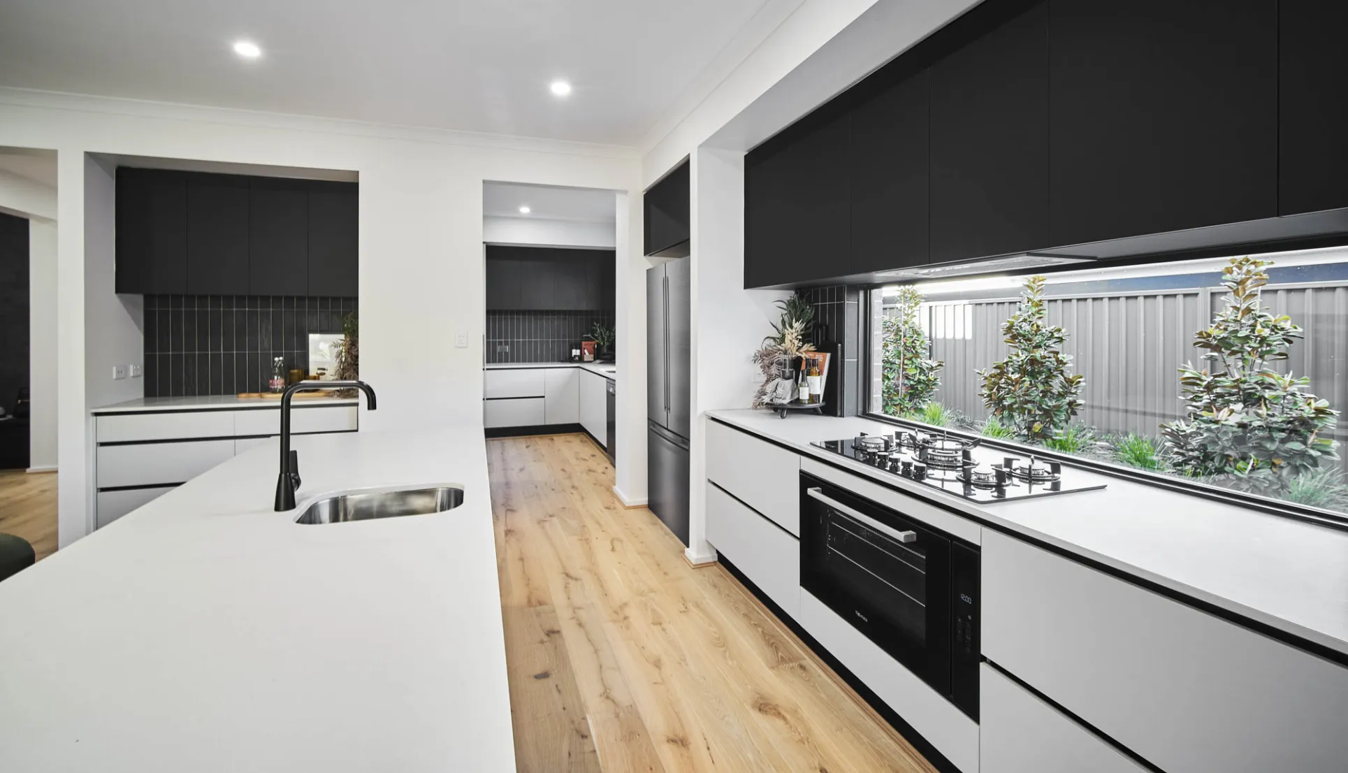 Chisholm 41: 5-bedroom home design by Simonds Homes SA suitable for Adelaide